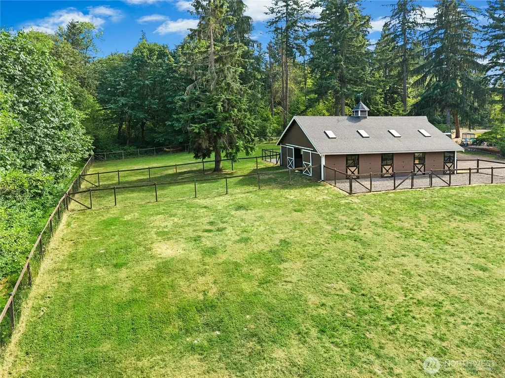 17702 244th Avenue NE Woodinville WA 98077