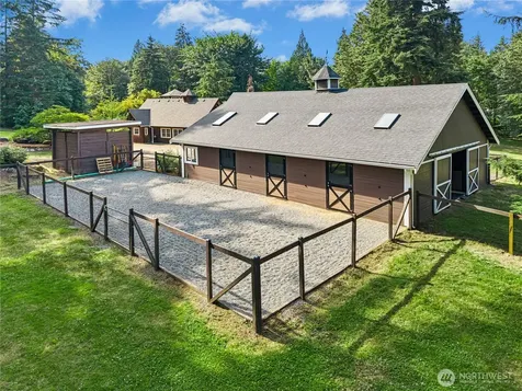 17702 244th Avenue NE Woodinville WA 98077