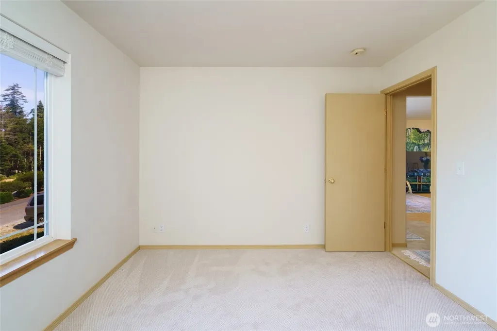 744 Shelter Bay Drive La Conner WA 98257