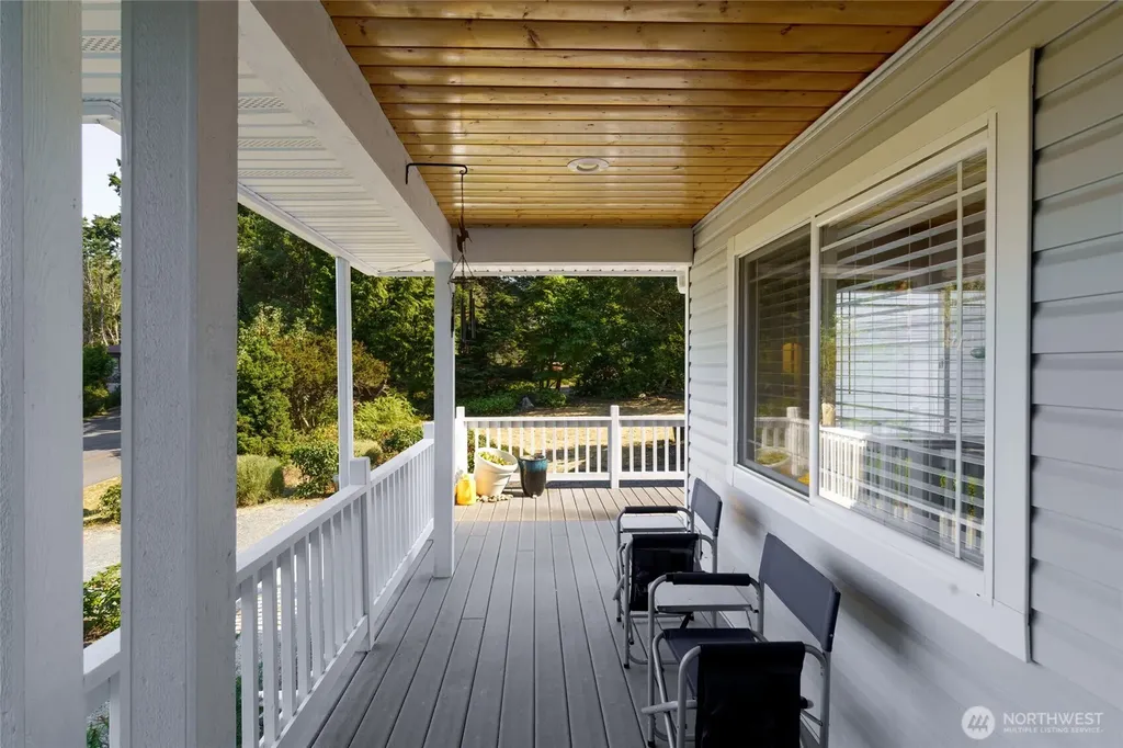 744 Shelter Bay Drive La Conner WA 98257