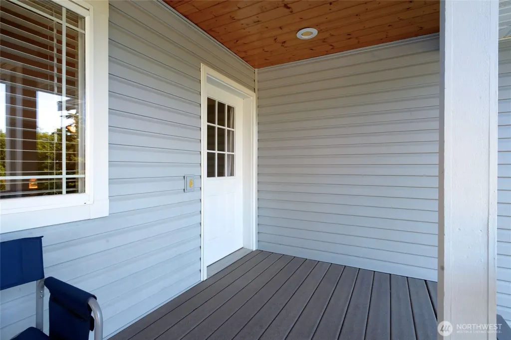 744 Shelter Bay Drive La Conner WA 98257