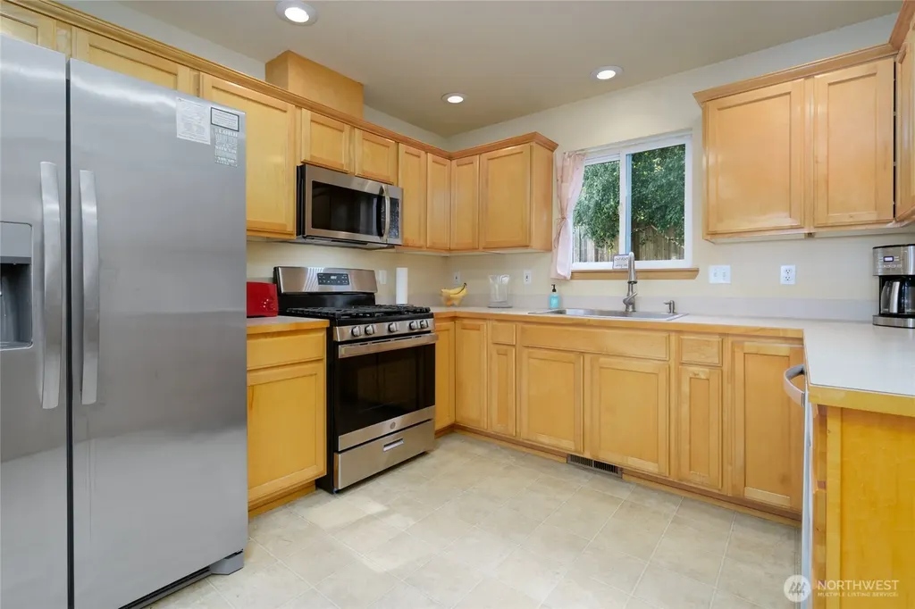 744 Shelter Bay Drive La Conner WA 98257
