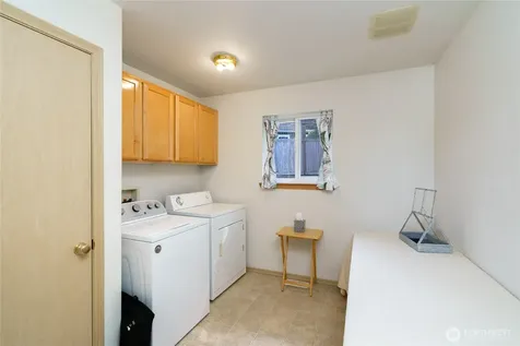 744 Shelter Bay Drive La Conner WA 98257