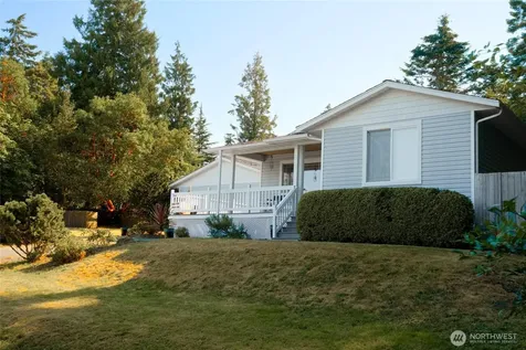 744 Shelter Bay Drive La Conner WA 98257
