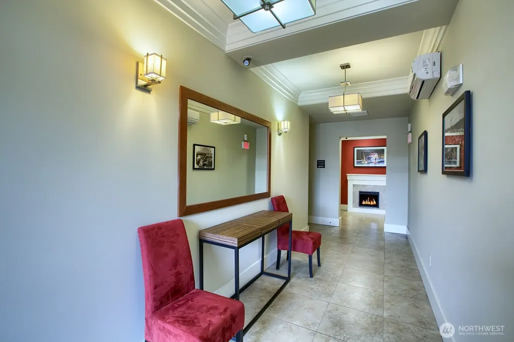 3232 15th Avenue W Seattle WA 98119