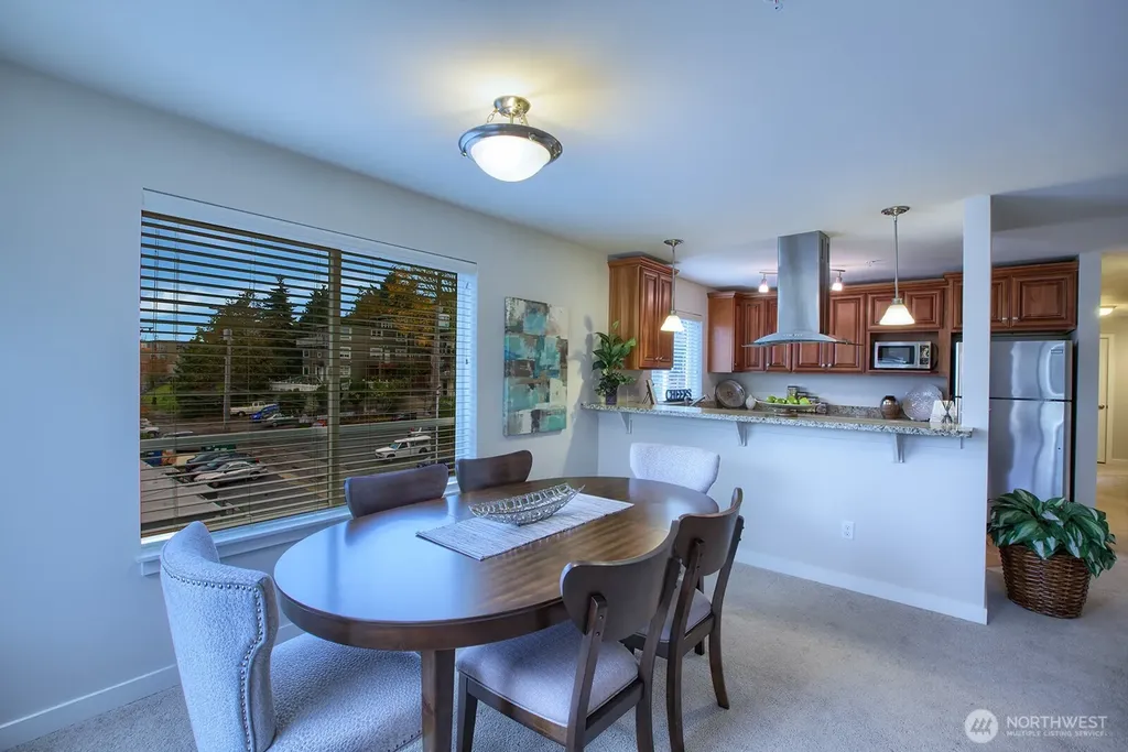 3232 15th Avenue W Seattle WA 98119