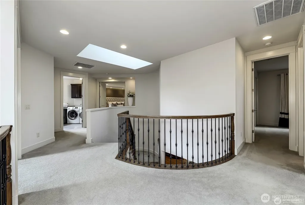 9818 NE 24th Street Bellevue WA 98004