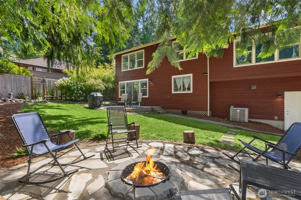 9246 Fletcher Bay Road NE Bainbridge Island WA 98110