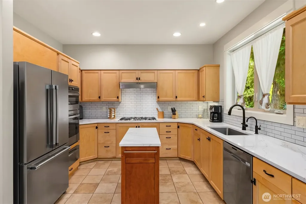9246 Fletcher Bay Road NE Bainbridge Island WA 98110