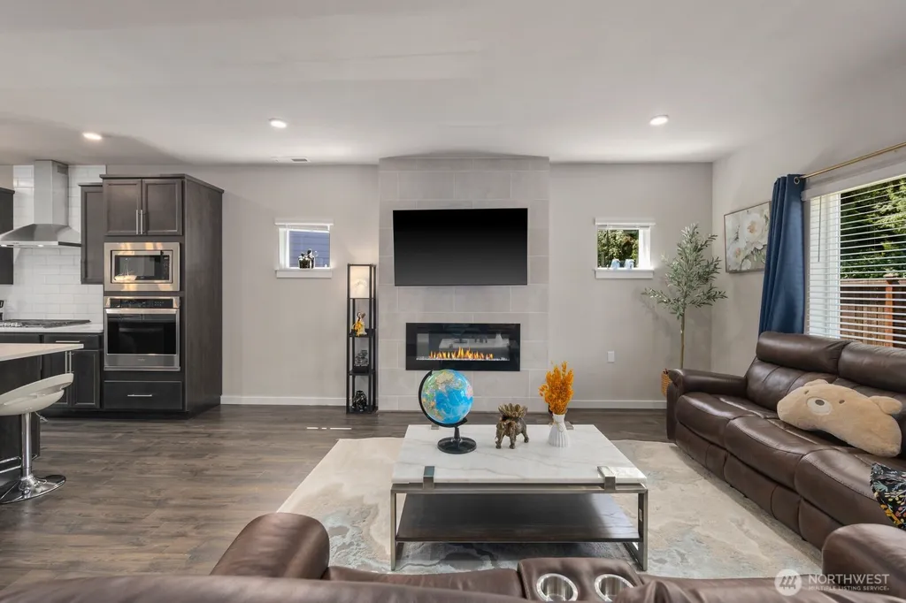 20818 3rd Avenue SE Bothell WA 98012