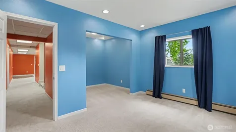 18744 Kenlake Place NE Kenmore WA 98028