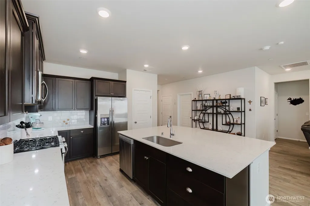 909 Timberline Avenue Bremerton WA 98312
