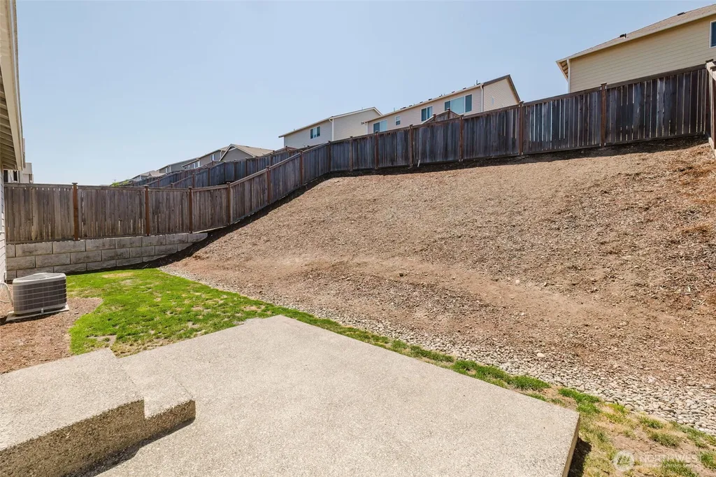909 Timberline Avenue Bremerton WA 98312