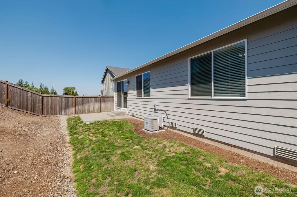909 Timberline Avenue Bremerton WA 98312