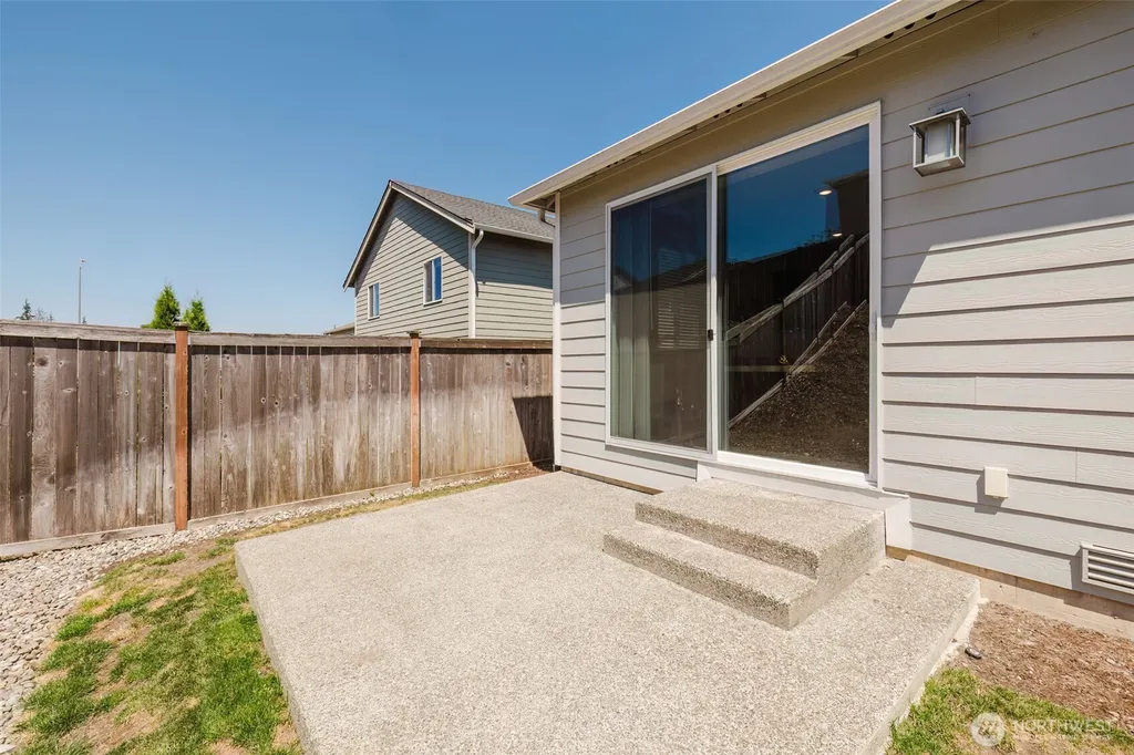 909 Timberline Avenue Bremerton WA 98312