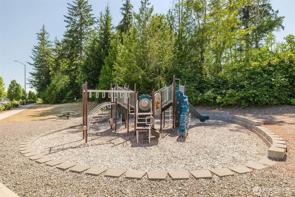 909 Timberline Avenue Bremerton WA 98312