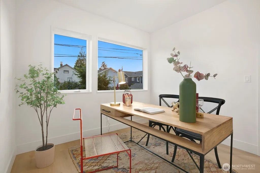 5051 35th Avenue SW Seattle WA 98126