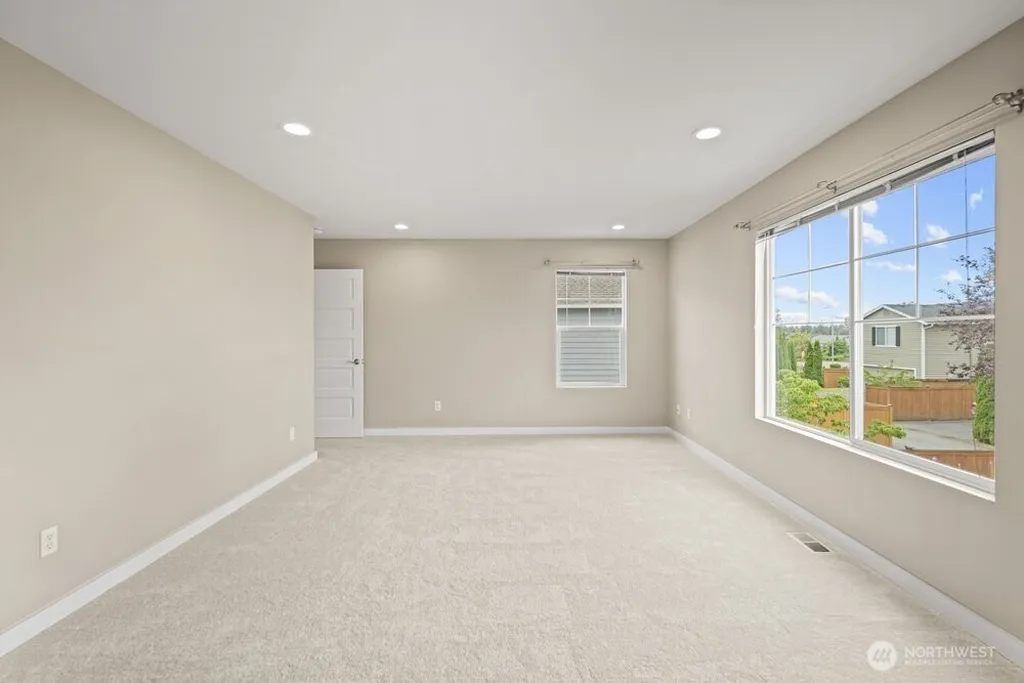 9731 228th Terrace NE Redmond WA 98053