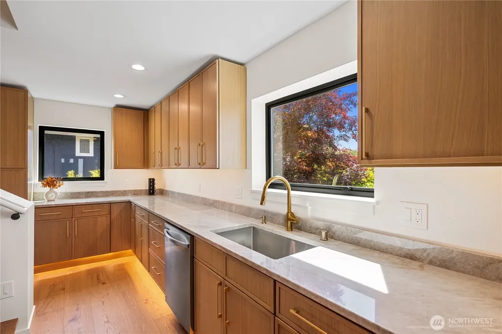9808 224th Street SW Edmonds WA 98020
