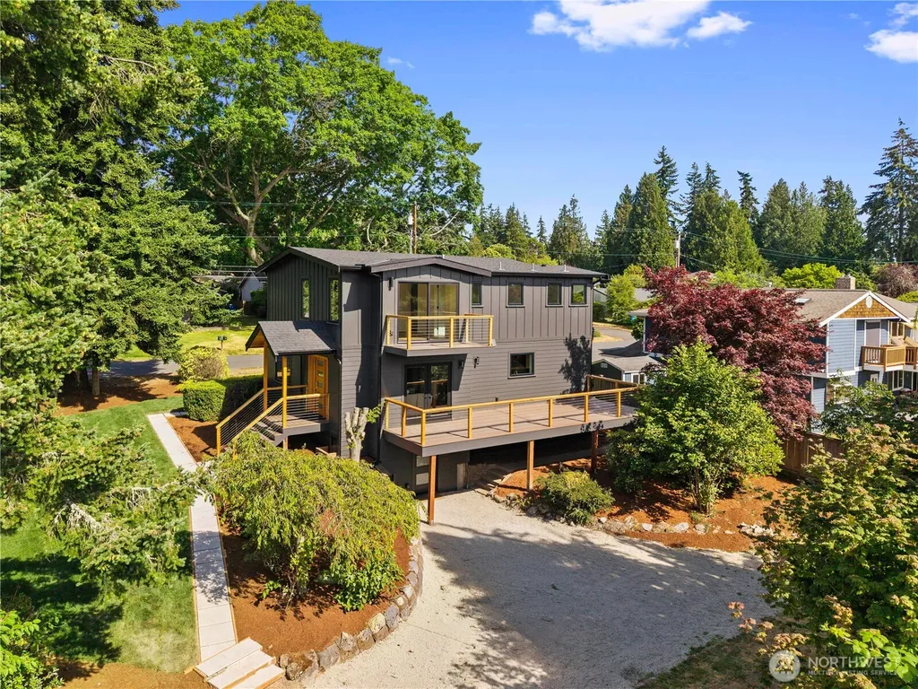 9808 224th Street SW Edmonds WA 98020