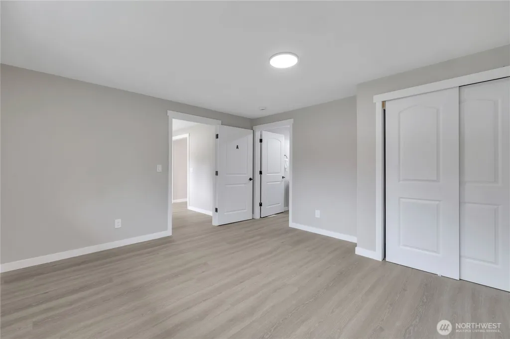 10223 SE 213th Place Kent WA 98031