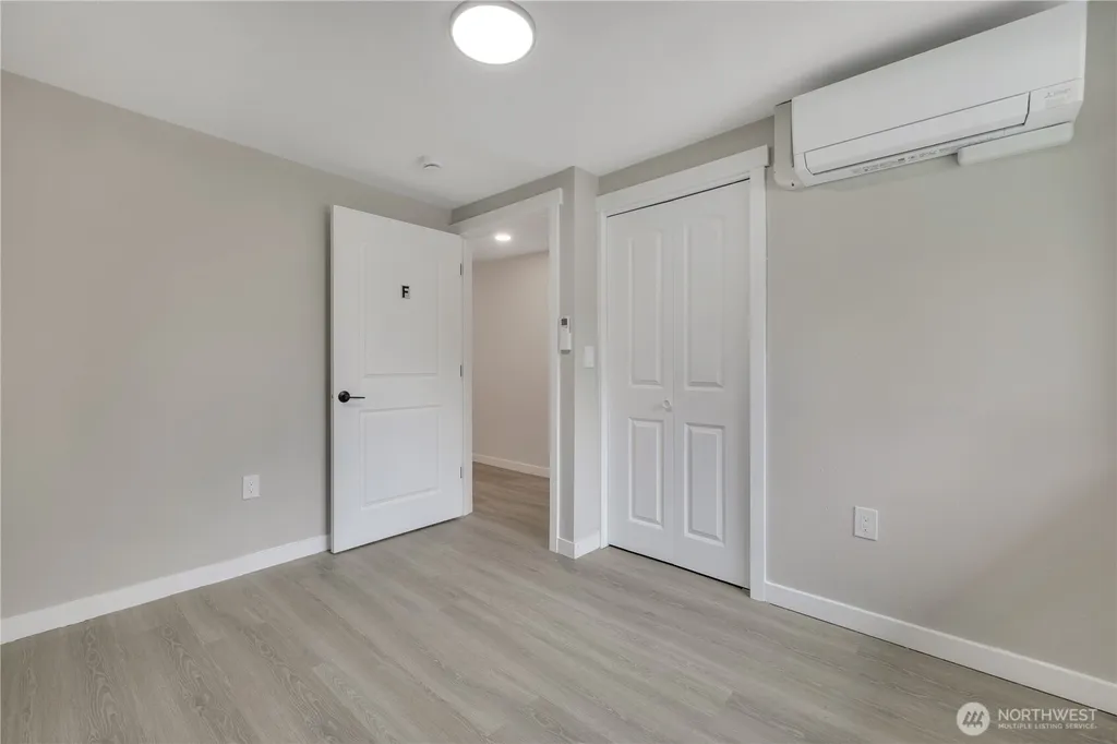 10223 SE 213th Place Kent WA 98031