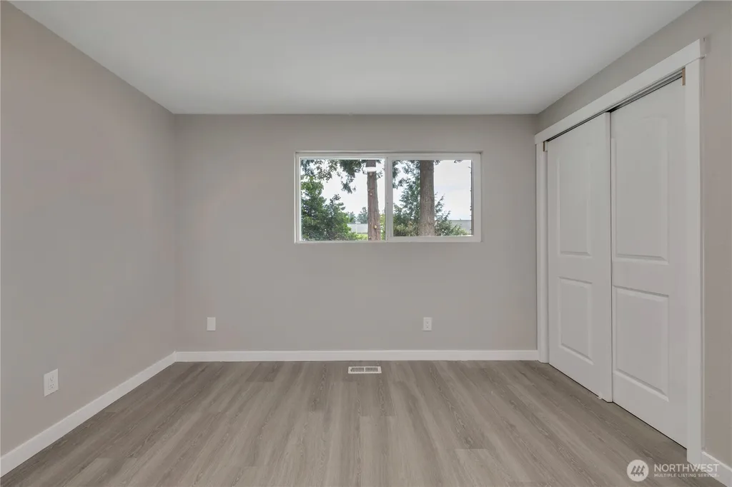 10223 SE 213th Place Kent WA 98031