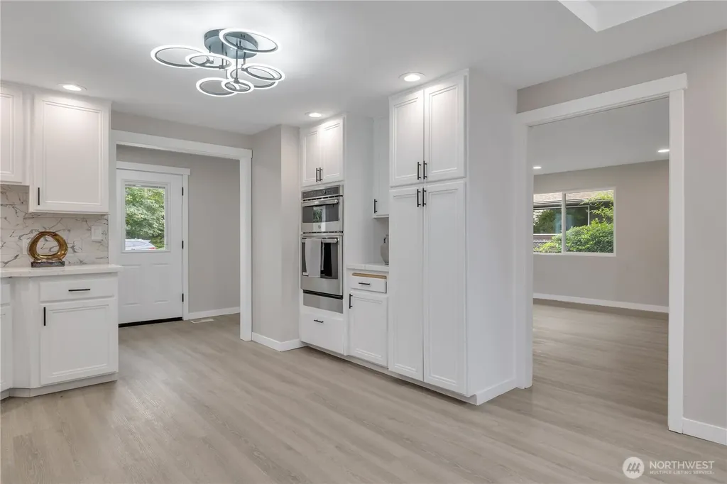 10223 SE 213th Place Kent WA 98031