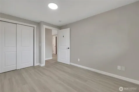 10223 SE 213th Place Kent WA 98031