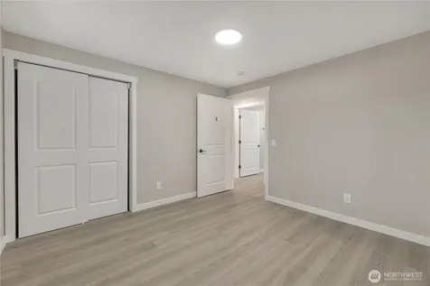 10223 SE 213th Place Kent WA 98031