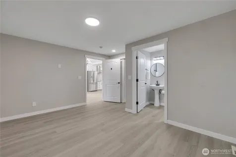 10223 SE 213th Place Kent WA 98031