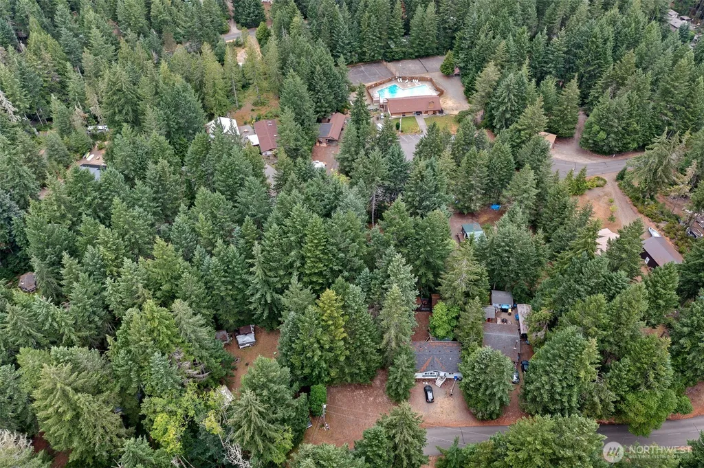 870 N Colony Surf Drive Lilliwaup WA 98555