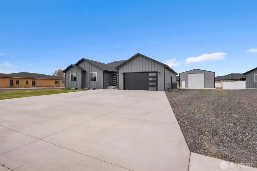 6428 Road 2.05 NE Moses Lake WA 98837