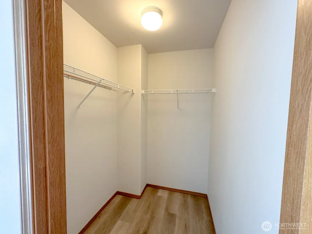 17929 Silver Creek Avenue E Puyallup WA 98375