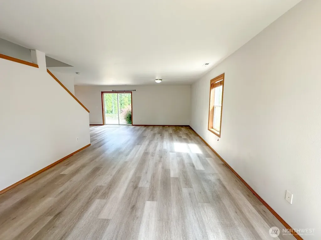 17929 Silver Creek Avenue E Puyallup WA 98375