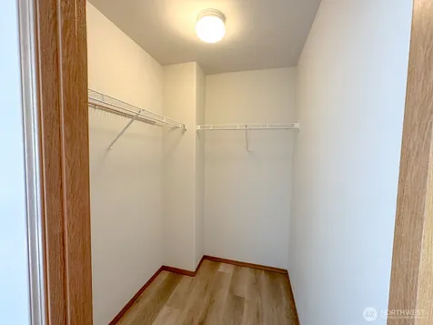 17929 Silver Creek Avenue E Puyallup WA 98375