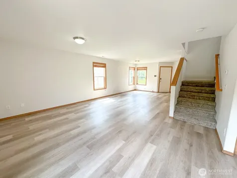 17929 Silver Creek Avenue E Puyallup WA 98375