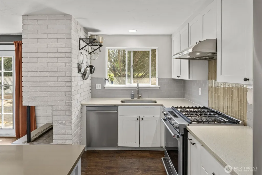 1608 N Glen Ellensburg WA 98926