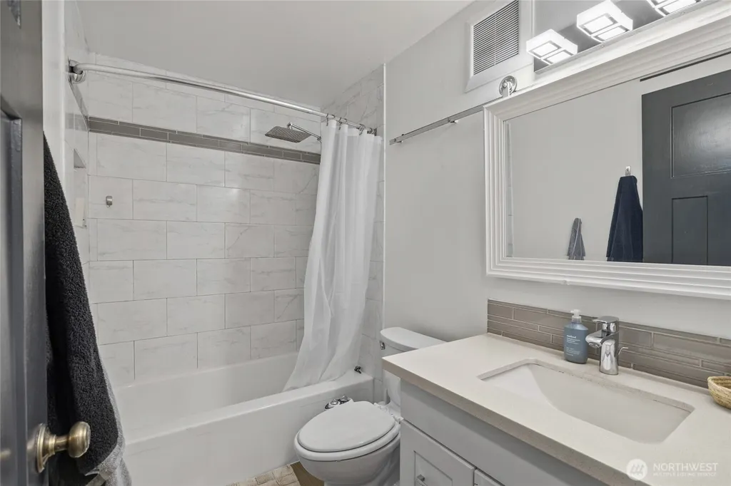 1608 N Glen Ellensburg WA 98926