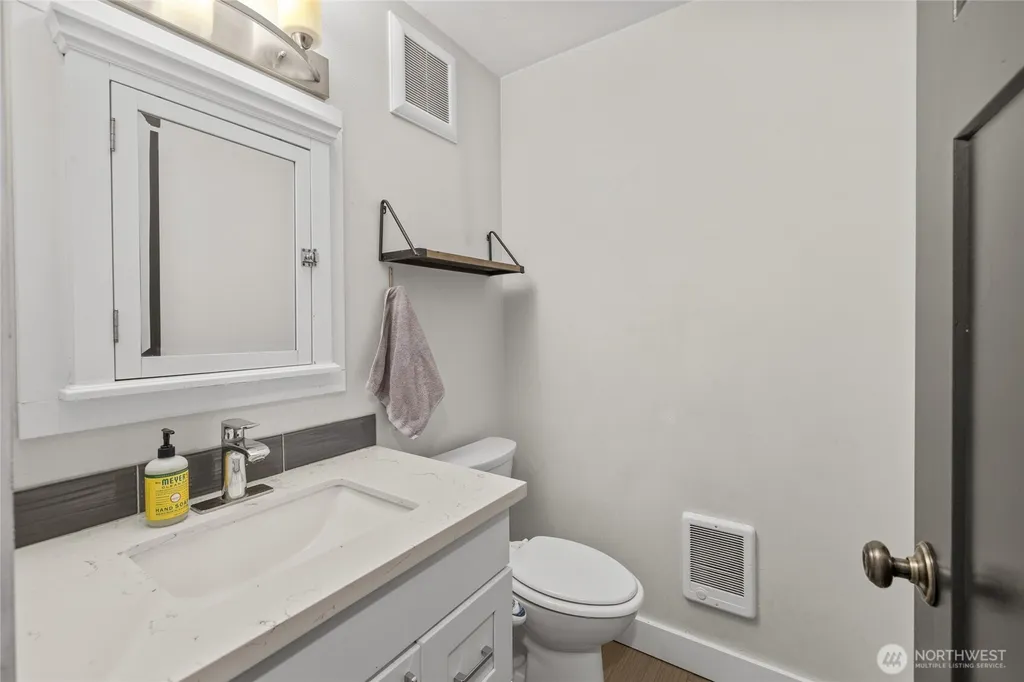 1608 N Glen Ellensburg WA 98926