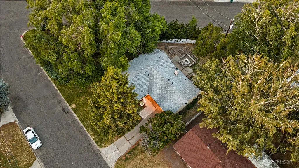 1608 N Glen Ellensburg WA 98926