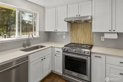 1608 N Glen Ellensburg WA 98926