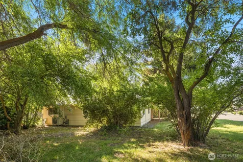 1608 N Glen Ellensburg WA 98926