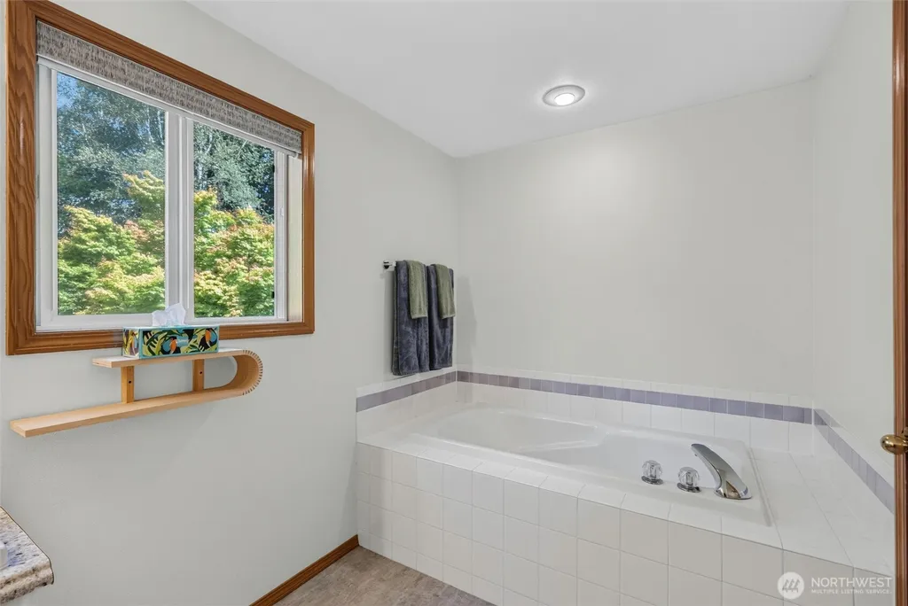 7813 73rd Place NE Marysville WA 98270