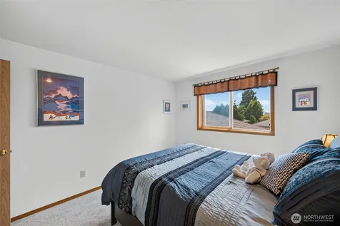 7813 73rd Place NE Marysville WA 98270