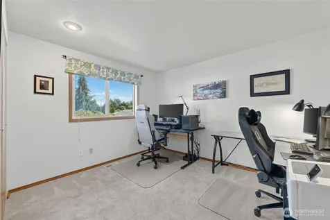7813 73rd Place NE Marysville WA 98270