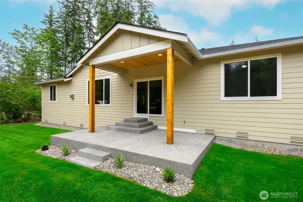 14811 62nd Avenue NW Gig Harbor WA 98332
