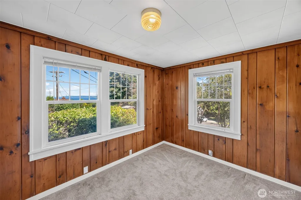 4417 Seahurst Avenue Everett WA 98203
