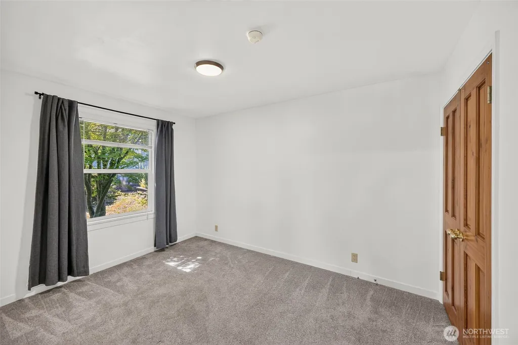 4417 Seahurst Avenue Everett WA 98203