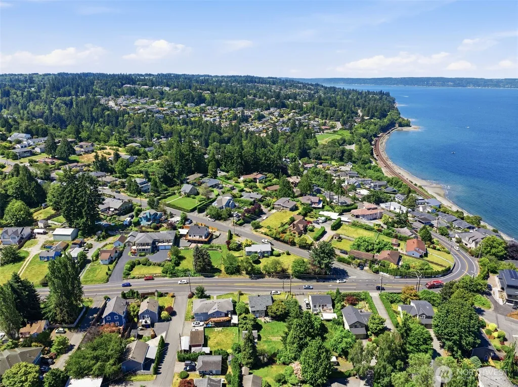 4417 Seahurst Avenue Everett WA 98203
